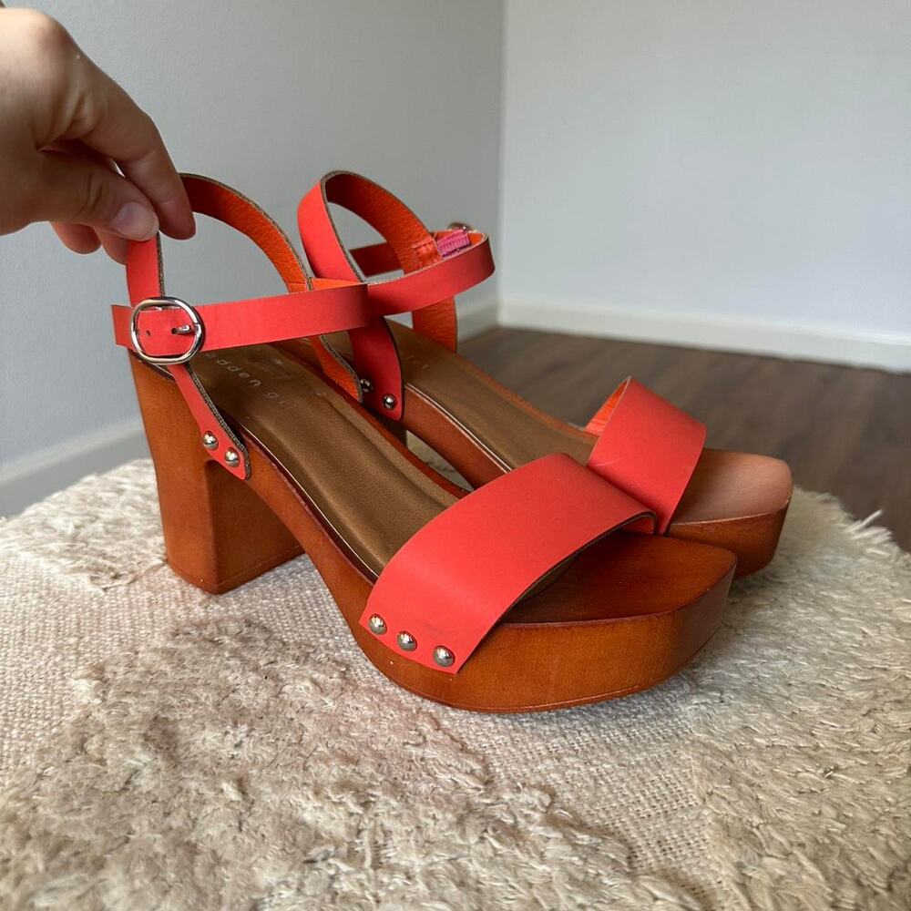Madden Girl Gcharm Orange Faux Leather Block Heels Size 7.5